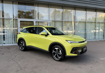Подержанный автомобиль BAIC X55 2024 года (3 фото)