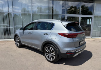 Подержанный автомобиль Kia Sportage 2019 года (7 фото)