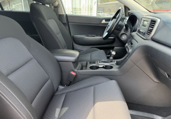 Подержанный автомобиль Kia Sportage 2019 года (10 фото)
