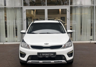 Подержанный автомобиль Kia Rio Hatchback 2017 года (2 фото)