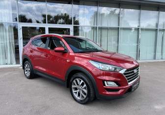 Подержанный автомобиль Hyundai Tucson 2018 года (3 фото)