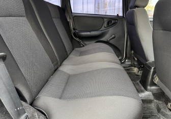 Подержанный автомобиль Chevrolet Niva 2012 года (11 фото)
