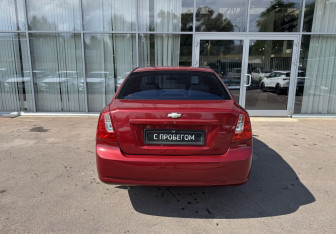 Подержанный автомобиль Chevrolet Lacetti Sedan 2008 года (6 фото)