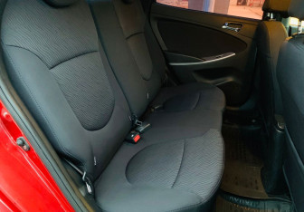 Подержанный автомобиль Hyundai Solaris Sedan 2014 года (11 фото)