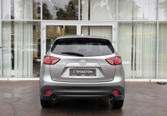 Подержанный автомобиль Mazda CX-5 2013 года (6 фото)