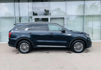 Подержанный автомобиль Kia Sorento 2020 года (4 фото)