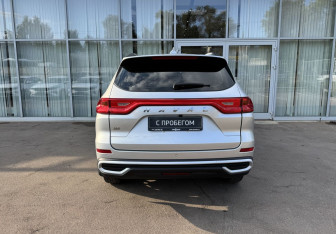 Подержанный автомобиль Haval M6 2023 года (6 фото)