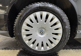 Подержанный автомобиль Volkswagen Passat Sedan 2008 года (12 фото)