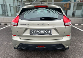 Подержанный автомобиль LADA (ВАЗ) XRAY 2017 года (6 фото)
