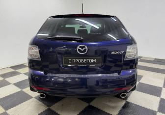 Подержанный автомобиль Mazda CX-7 2011 года (6 фото)