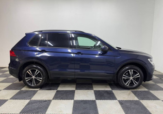 Подержанный автомобиль Volkswagen Tiguan 2017 года (4 фото)