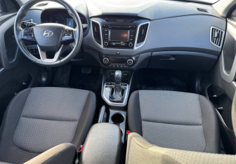Подержанный автомобиль Hyundai Creta 2017 года (11 фото)