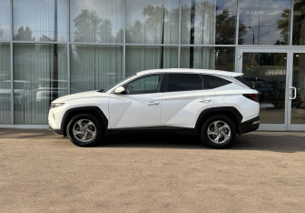 Подержанный автомобиль Hyundai Tucson 2021 года (8 фото)