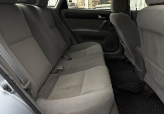 Подержанный автомобиль Daewoo Gentra Sedan 2014 года (11 фото)