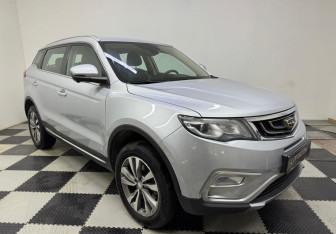 Подержанный автомобиль Geely Atlas 2020 года (3 фото)