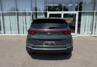 Подержанный автомобиль Kia Sportage 2019 года (6 фото)