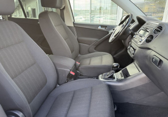 Подержанный автомобиль Volkswagen Tiguan 2013 года (10 фото)