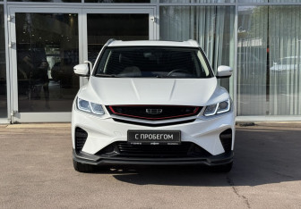 Подержанный автомобиль Geely Coolray 2023 года (2 фото)