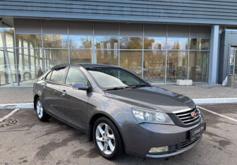 Подержанный автомобиль Geely Emgrand EC7 Sedan 2014 года (3 фото)