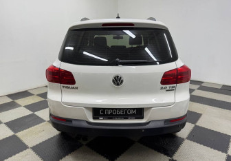 Подержанный автомобиль Volkswagen Tiguan 2013 года (6 фото)