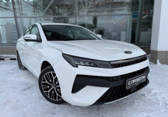 Подержанный автомобиль Москвич 6 2023 года (3 фото)