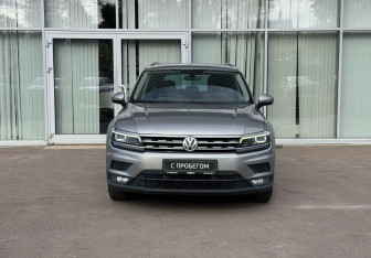 Подержанный автомобиль Volkswagen Tiguan 2017 года (2 фото)