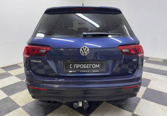 Подержанный автомобиль Volkswagen Tiguan 2017 года (6 фото)