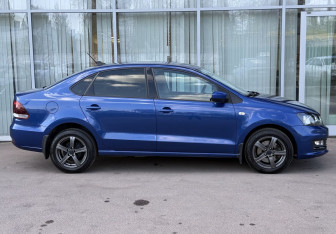 Подержанный автомобиль Volkswagen Polo Sedan 2019 года (4 фото)