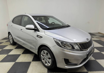 Подержанный автомобиль Kia Rio Sedan 2012 года (3 фото)
