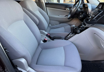 Подержанный автомобиль Chevrolet Orlando 2013 года (9 фото)