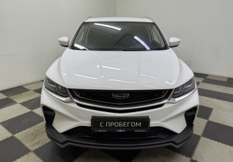 Подержанный автомобиль Geely Coolray 2020 года (2 фото)