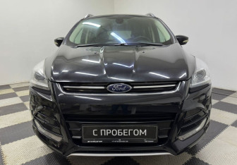 Подержанный автомобиль Ford Kuga 2013 года (2 фото)