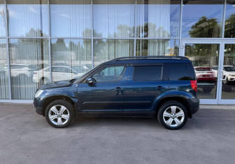 Подержанный автомобиль Skoda Yeti 2012 года (8 фото)