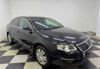 Подержанный автомобиль Volkswagen Passat Sedan 2008 года (3 фото)