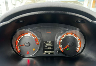 Подержанный автомобиль LADA (ВАЗ) Granta Wagon 2023 года (13 фото)