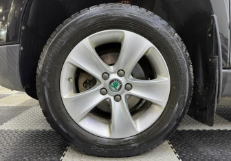 Подержанный автомобиль Skoda Yeti 2013 года (12 фото)