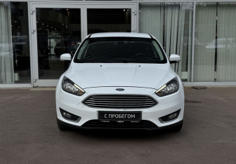 Подержанный автомобиль Ford Focus Hatchback 2018 года (2 фото)
