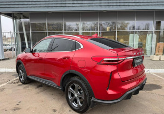 Подержанный автомобиль Haval F7x 2022 года (7 фото)