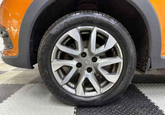 Подержанный автомобиль LADA (ВАЗ) Granta Wagon 2020 года (12 фото)