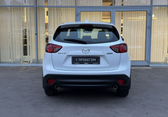 Подержанный автомобиль Mazda CX-5 2016 года (6 фото)