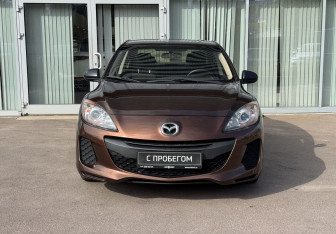 Подержанный автомобиль Mazda 3 Sedan 2013 года (2 фото)