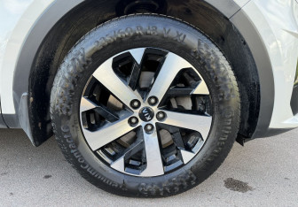 Подержанный автомобиль Kia Sorento 2021 года (12 фото)