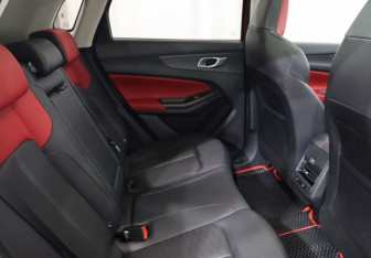 Подержанный автомобиль Changan CS55PLUS 2023 года (24 фото)