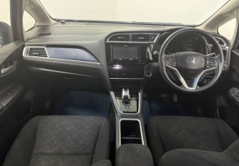 Подержанный автомобиль Honda Shuttle Wagon 2018 года (10 фото)