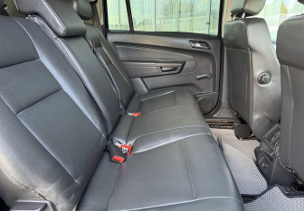 Подержанный автомобиль Opel Zafira Compactvan 2008 года (11 фото)