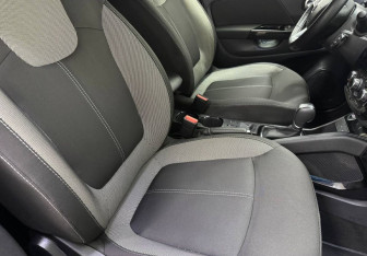 Подержанный автомобиль Renault Kaptur 2021 года (9 фото)