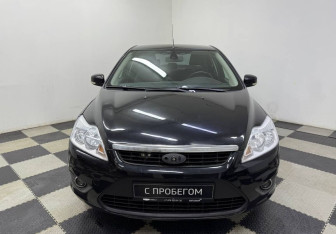 Подержанный автомобиль Ford Focus Sedan 2009 года (2 фото)