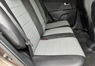 Подержанный автомобиль Kia Sportage 2012 года (10 фото)