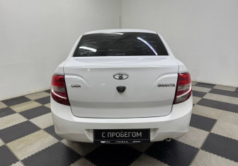 Подержанный автомобиль LADA (ВАЗ) Granta Sedan 2016 года (6 фото)