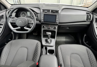 Подержанный автомобиль Hyundai Creta 2021 года (9 фото)